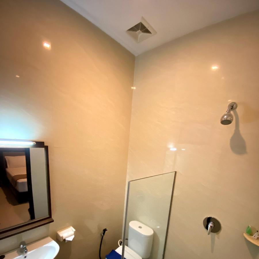Double Room Private Bathroom
