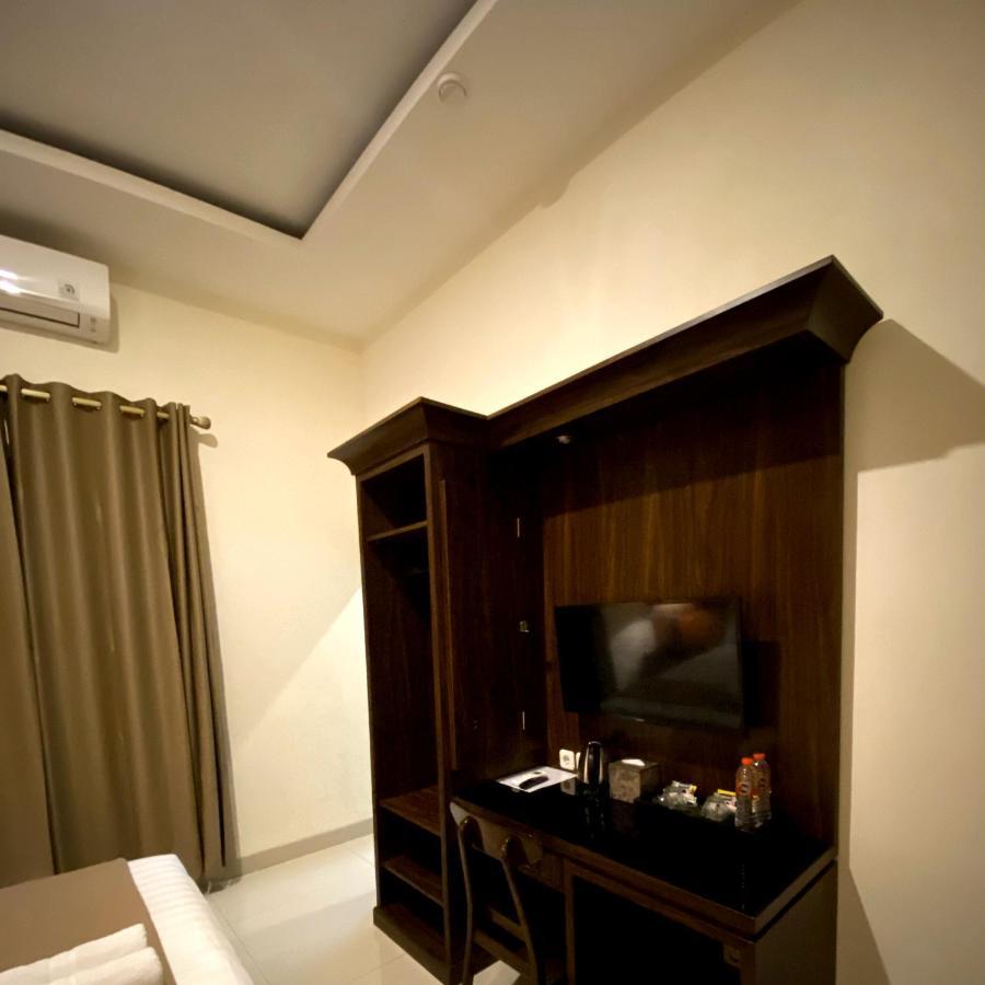 Double Room Private Bathroom